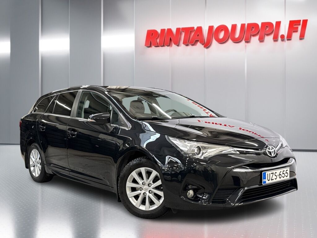 Toyota Avensis 2017 Musta