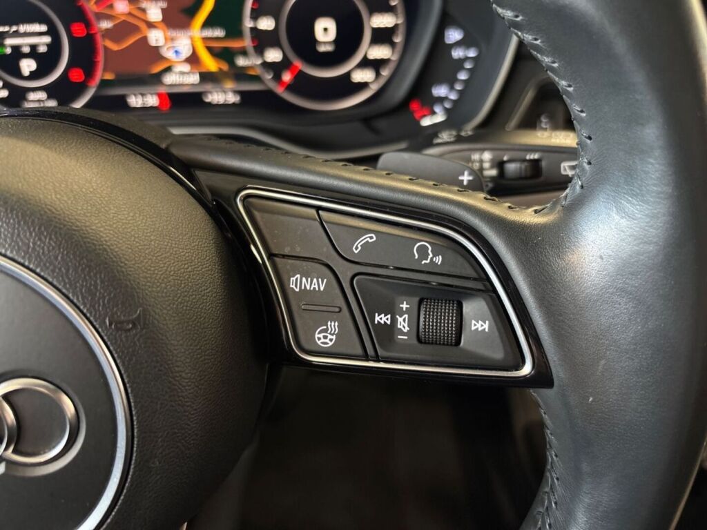 Audi A4 2017 Valkoinen