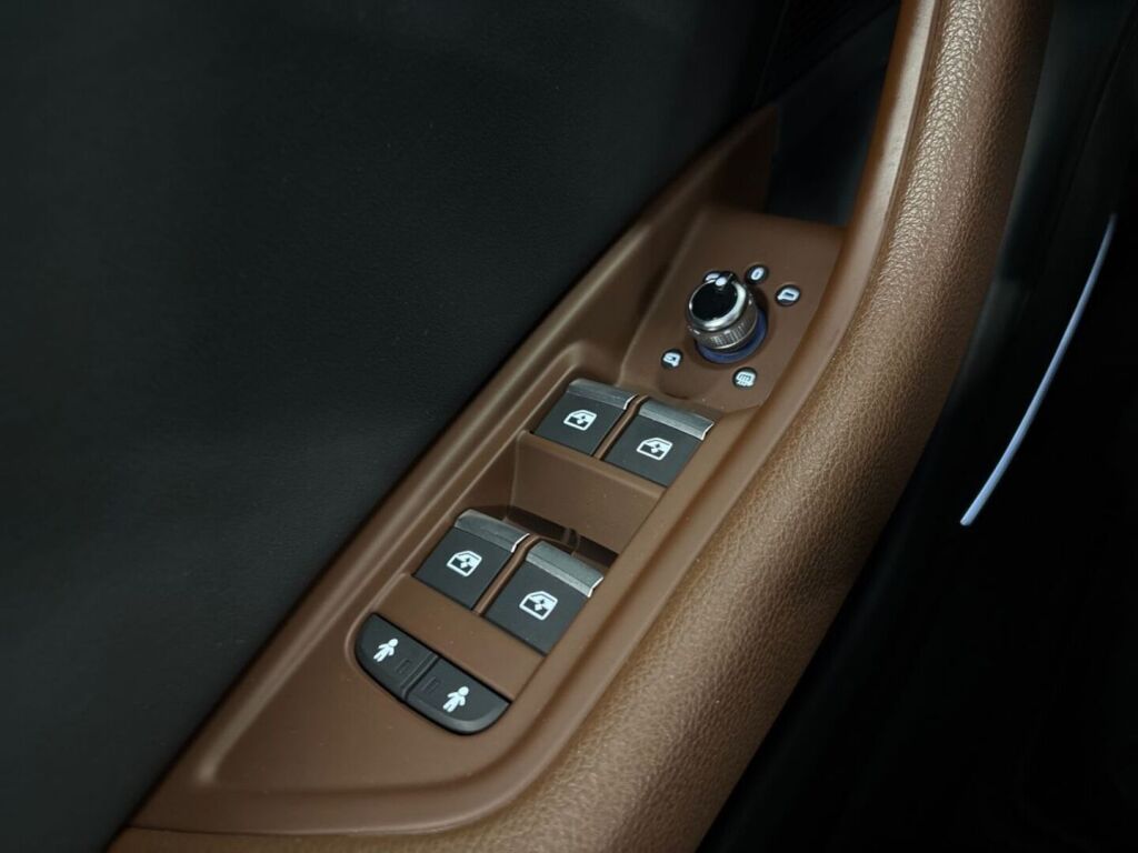 Audi A4 2017 Valkoinen