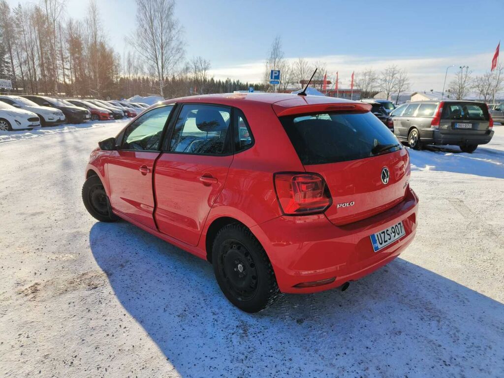 Volkswagen Polo 2017 Punainen