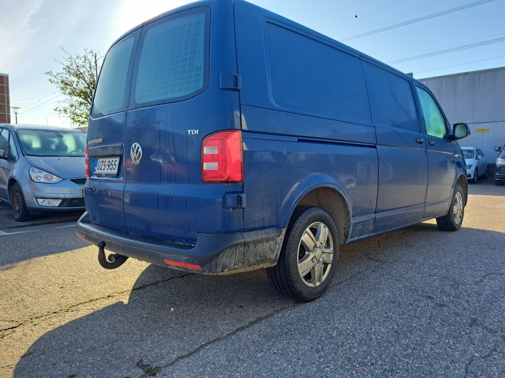 Volkswagen Transporter 2017 Sininen