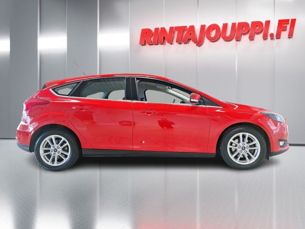 Ford Focus 2017 Punainen
