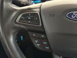 Ford Focus 2017 Punainen