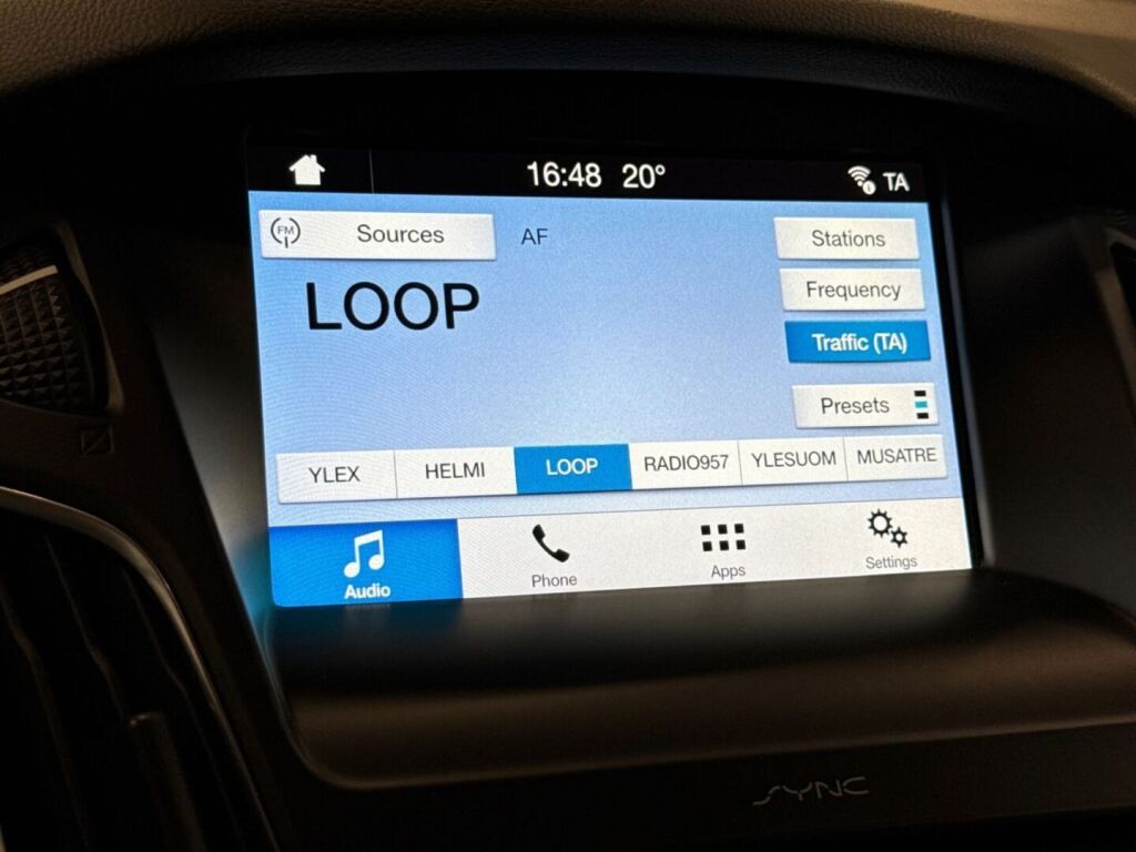 Ford Focus 2017 Punainen