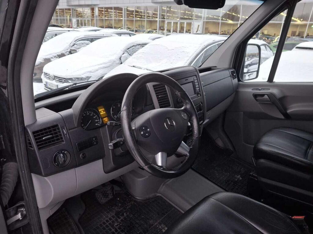 Mercedes-Benz Sprinter 2017 Musta