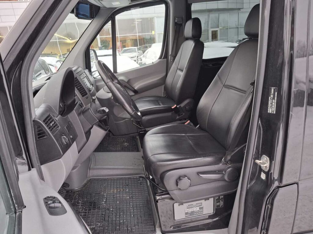 Mercedes-Benz Sprinter 2017 Musta