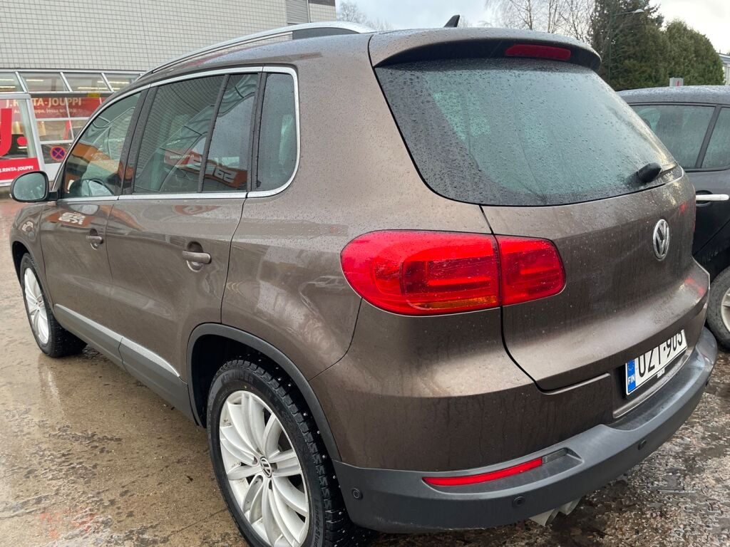 Volkswagen Tiguan 2012 Ruskea (beige)