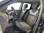 Dacia Duster 2017 Musta