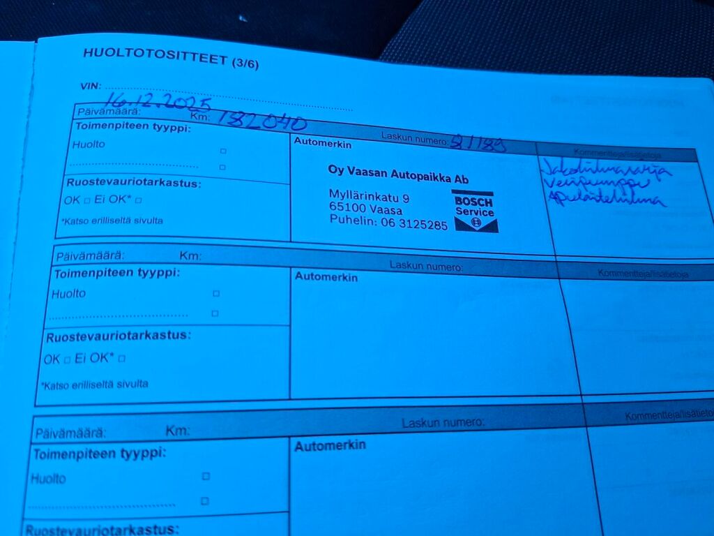 Dacia Duster 2017 Musta