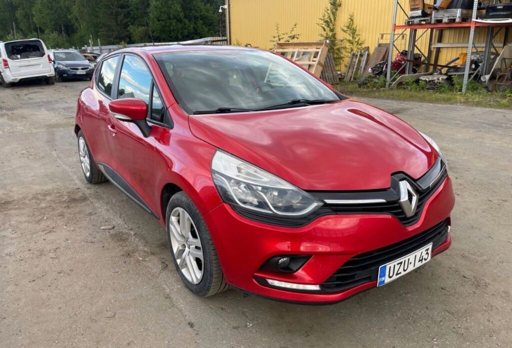Renault Clio 2017 Punainen