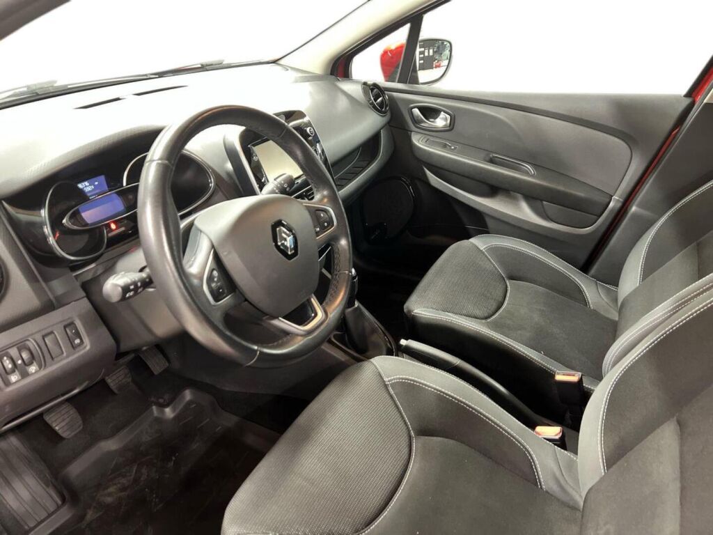 Renault Clio 2017 Punainen