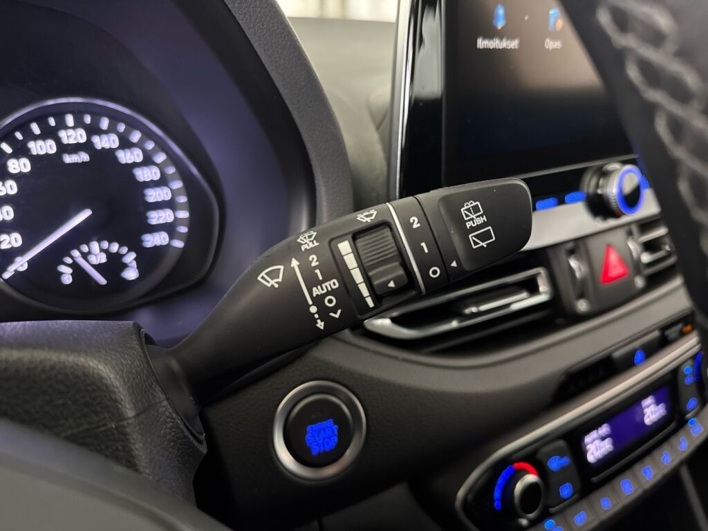 Hyundai i30 Wagon 2021 Valkoinen