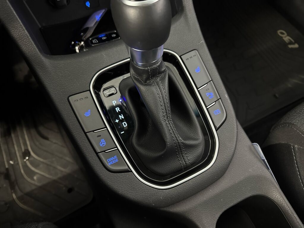 Hyundai i30 Wagon 2021 Valkoinen