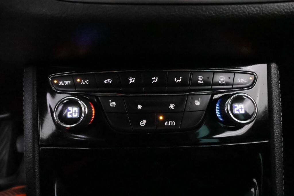 Opel Astra 2017 Musta