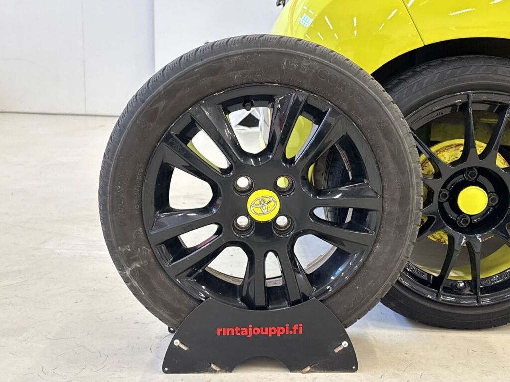 Toyota AYGO 2017 Keltainen