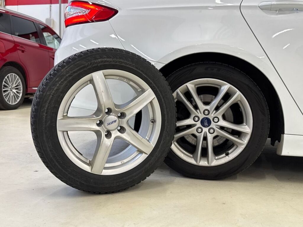 Ford Mondeo 2017 Valkoinen