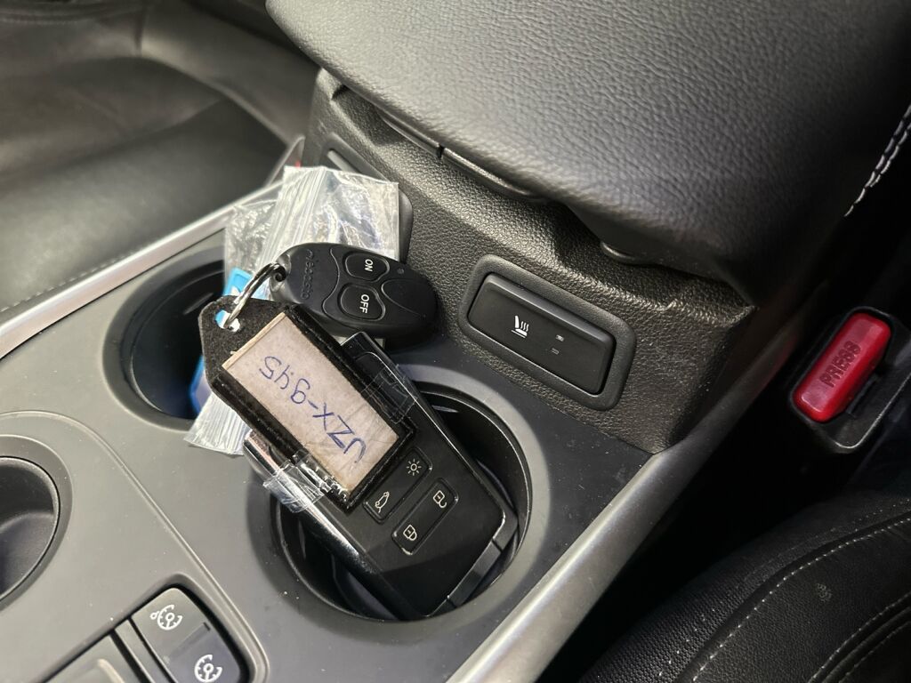 Renault Kadjar 2017 Musta