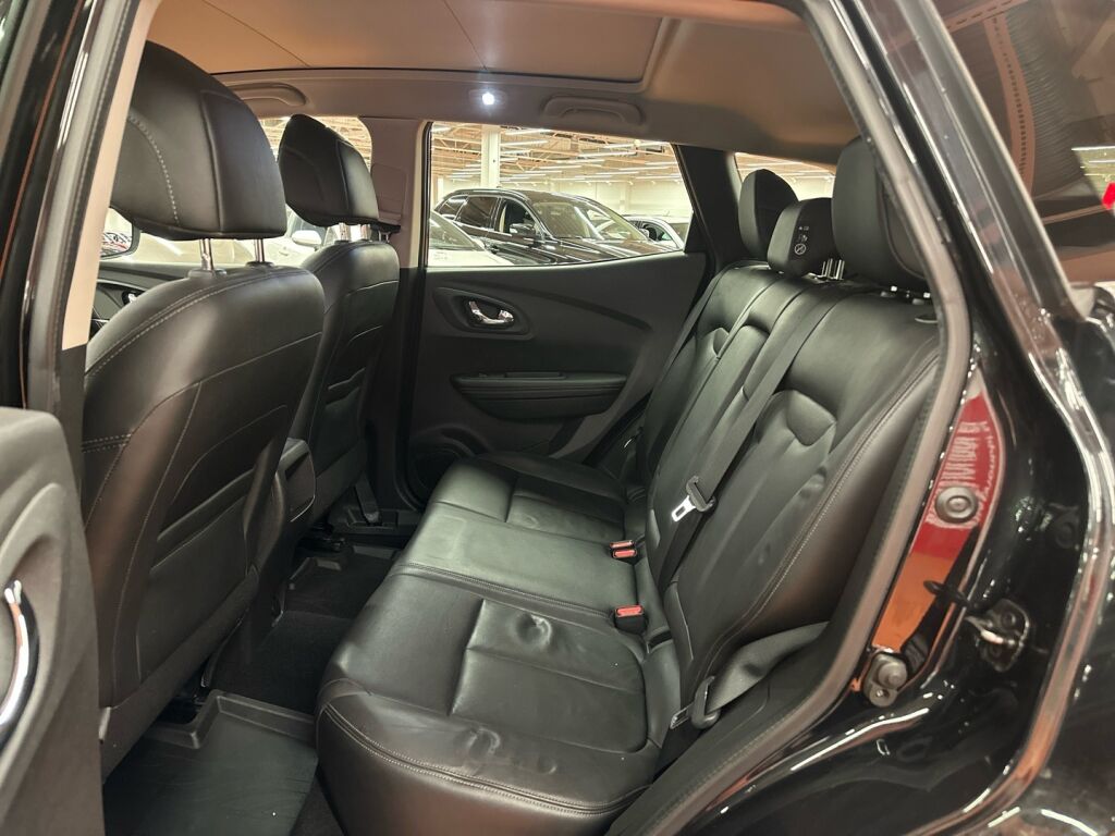 Renault Kadjar 2017 Musta