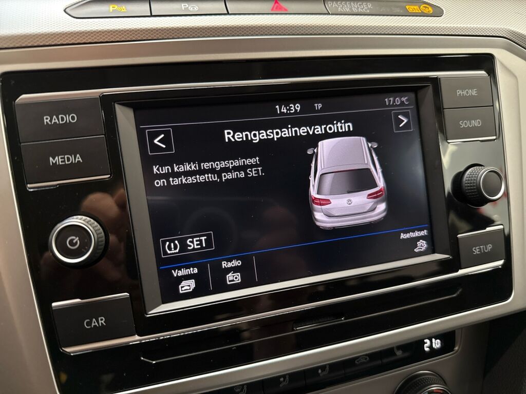 Volkswagen Passat 2018 Harmaa