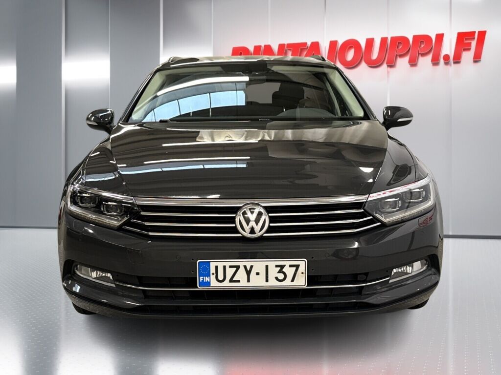 Volkswagen Passat 2018 Harmaa