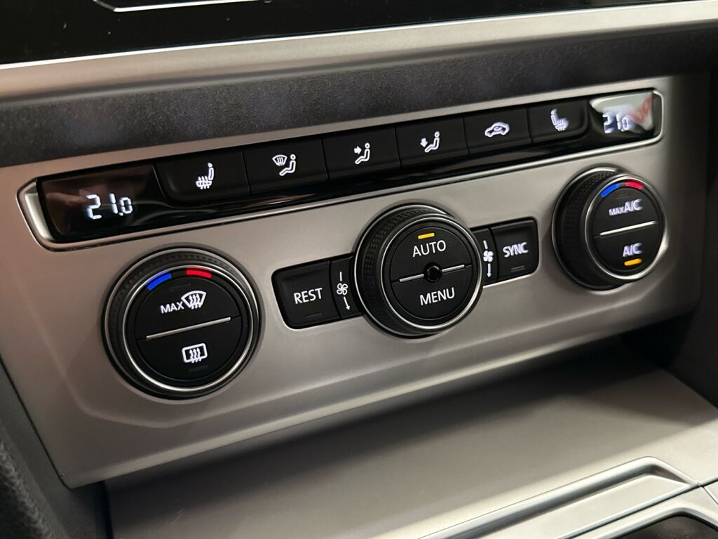 Volkswagen Passat 2018 Harmaa