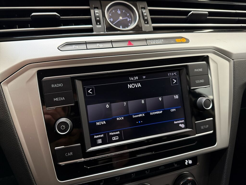 Volkswagen Passat 2018 Harmaa