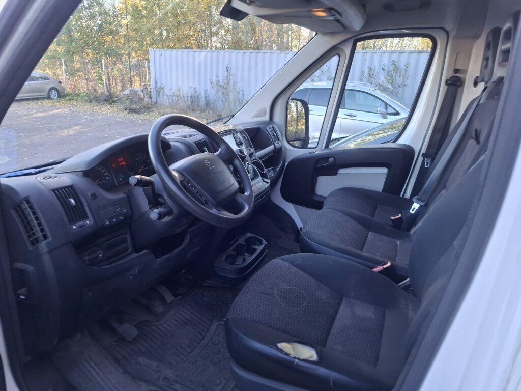 Peugeot Boxer 335 L2H1 BlueHDi 110 2017, bild 6/7