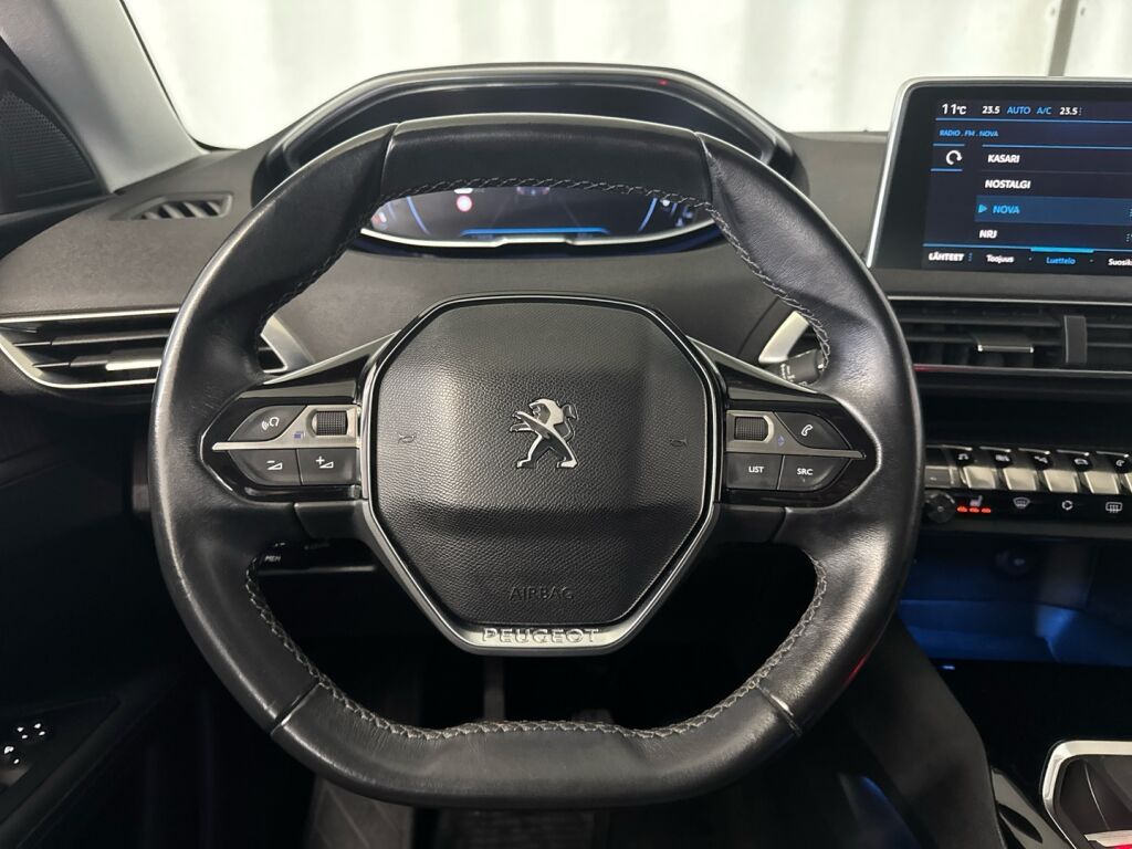 Peugeot 3008 2017 Musta
