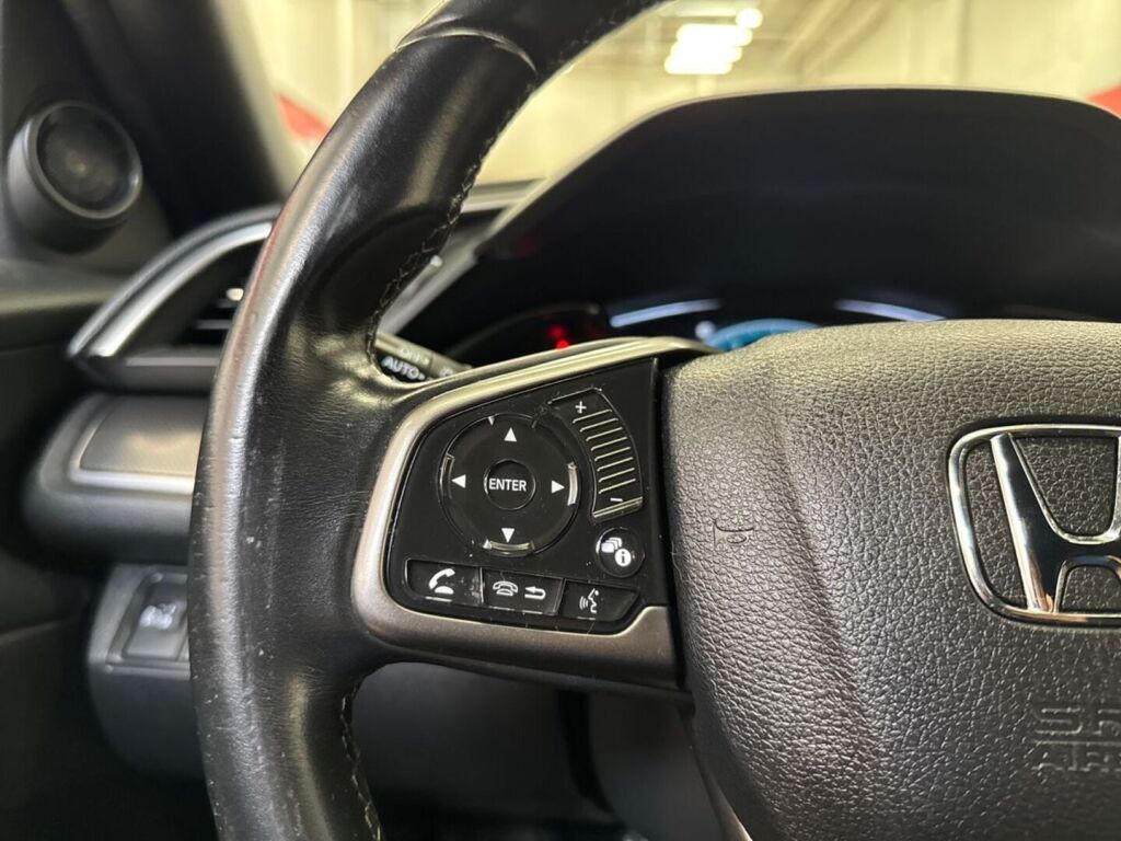 Honda Civic 2018 Sininen
