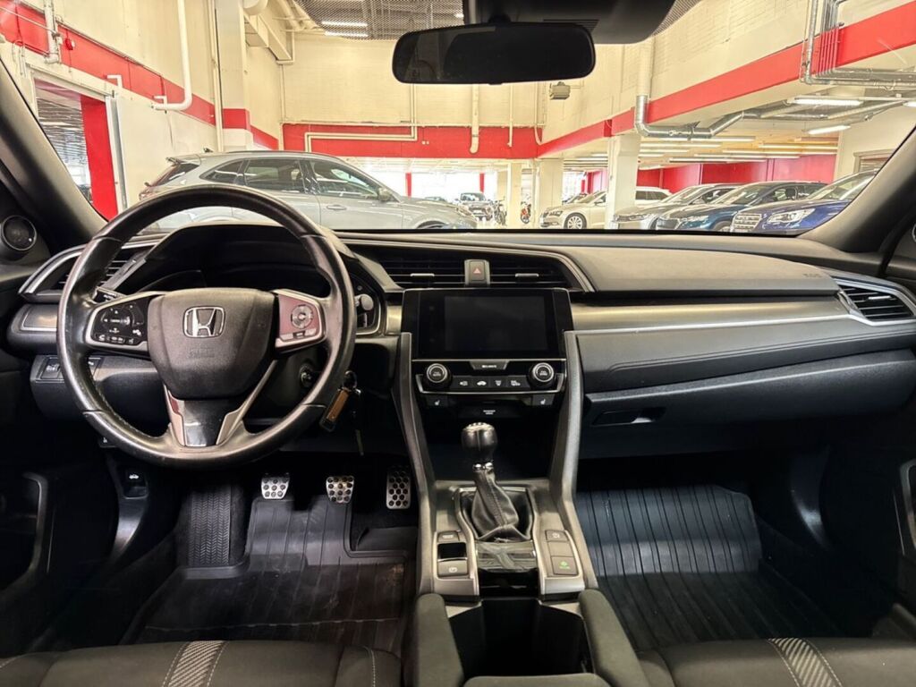 Honda Civic 2018 Sininen