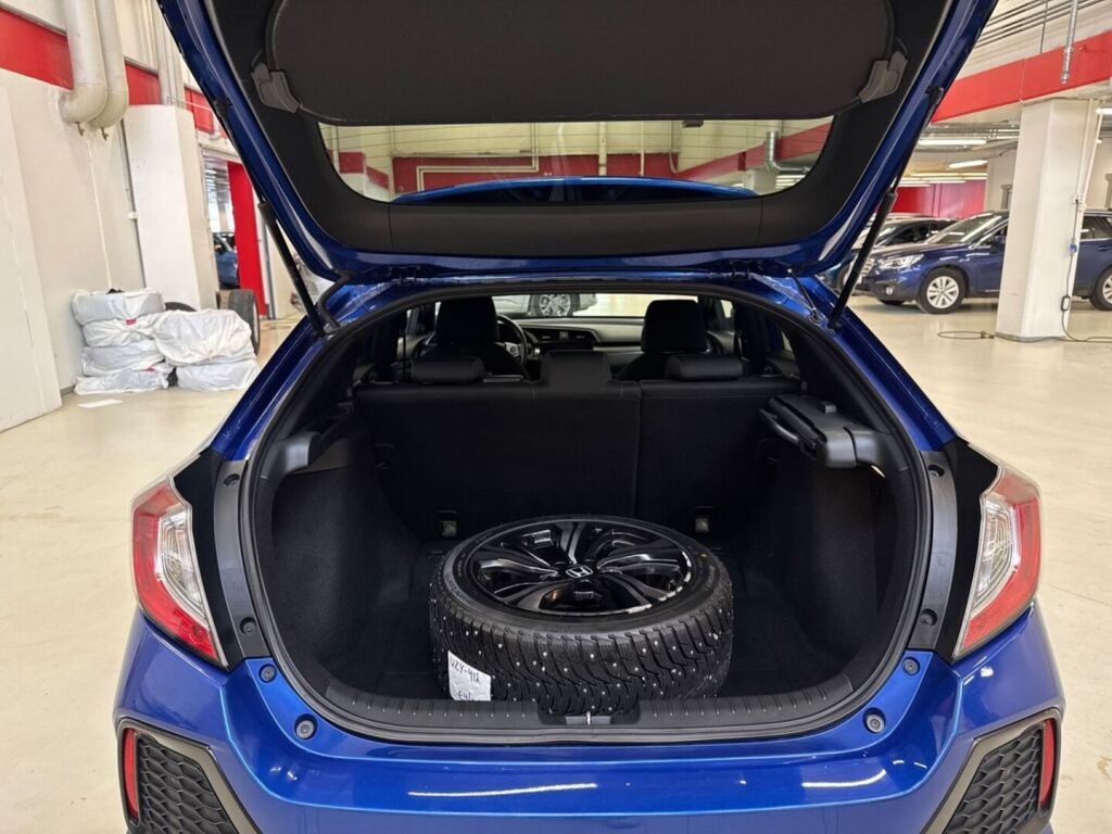 Honda Civic 2018 Sininen