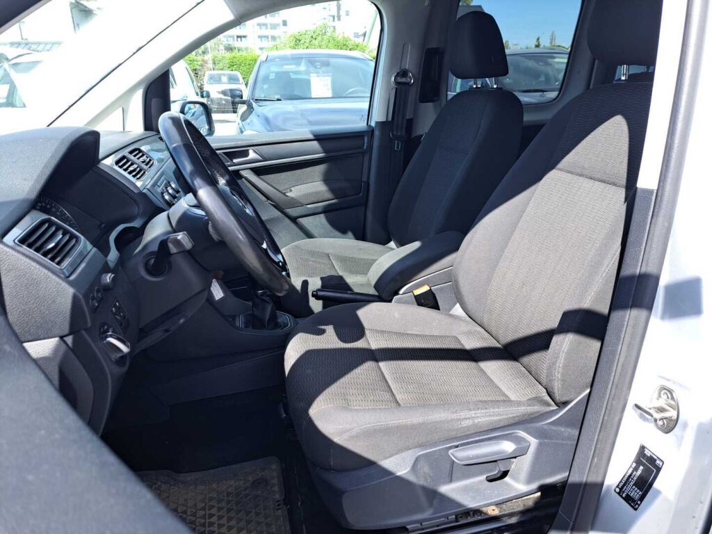 Volkswagen Caddy Maxi 2017 Hopea