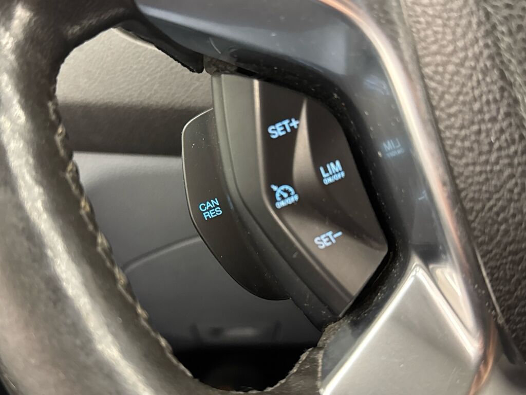 Ford Transit 2018 Valkoinen