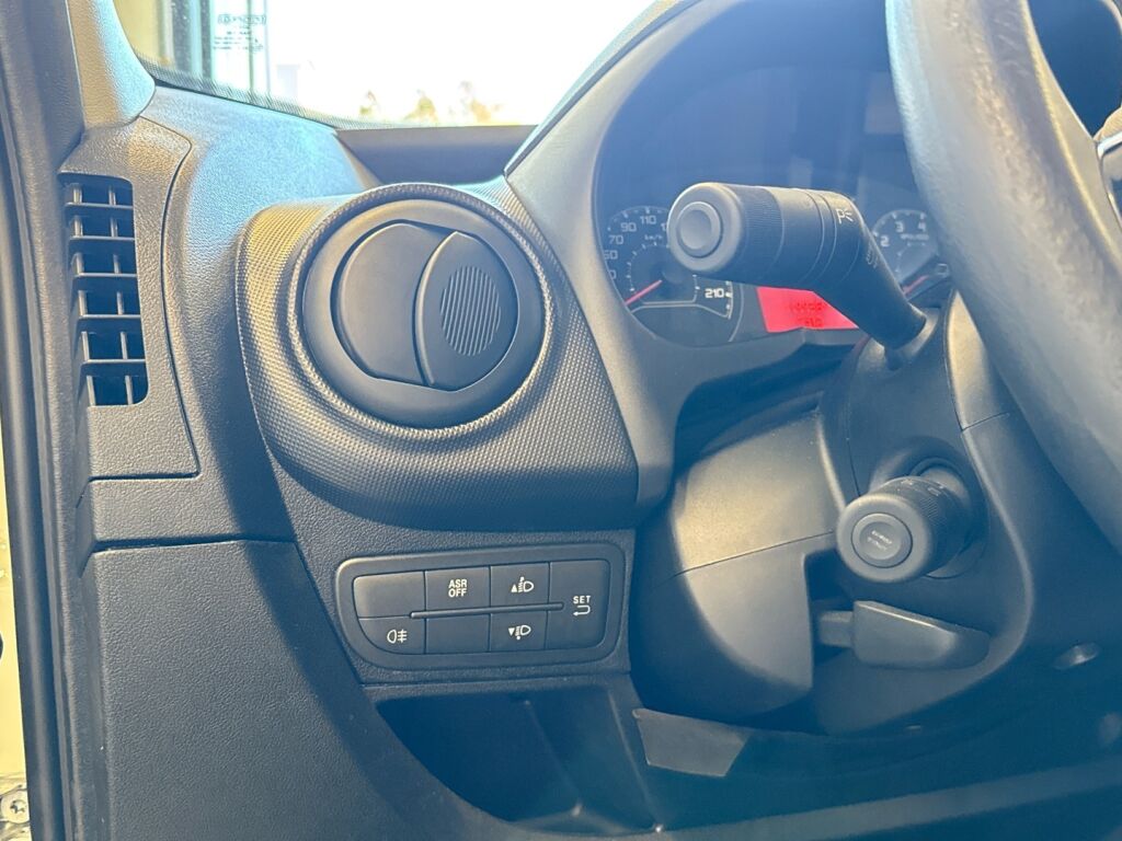 Fiat Fiorino 2018 Valkoinen