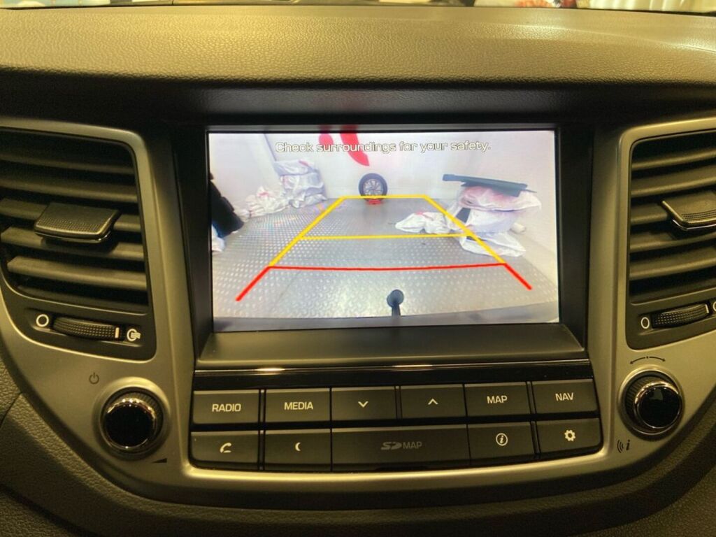 Hyundai Tucson 2018 Ruskea (beige)