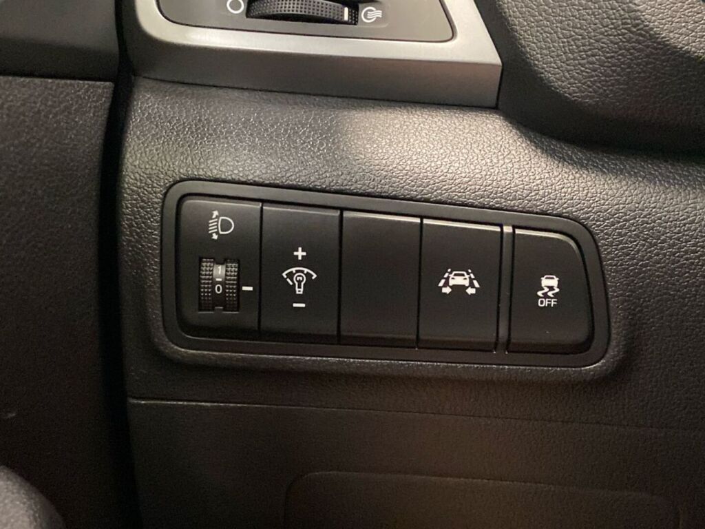 Hyundai Tucson 2018 Ruskea (beige)