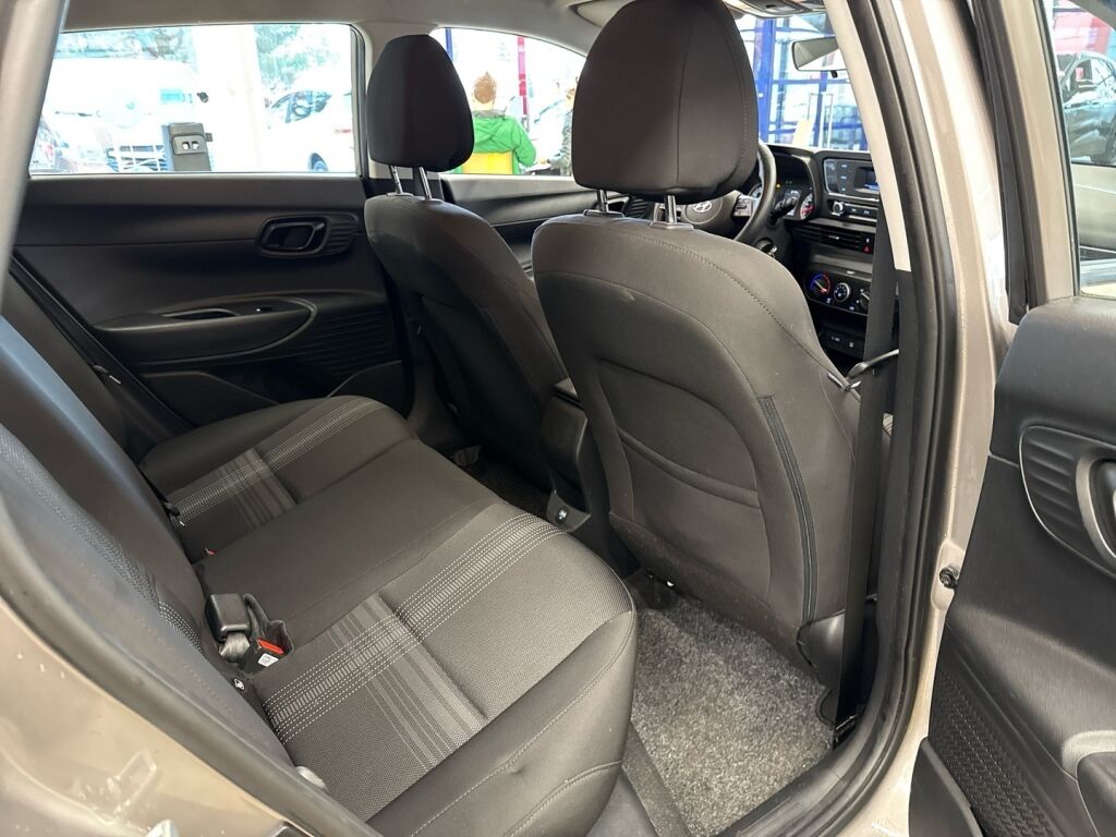 Hyundai i20 Hatchback 2021 Ruskea (beige)