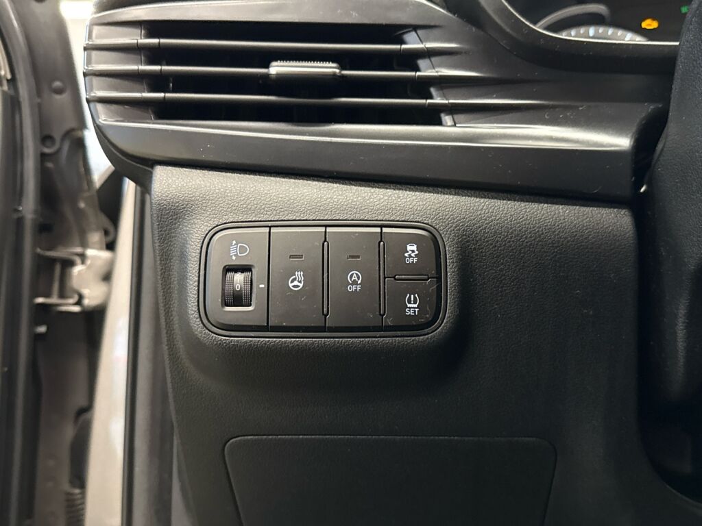 Hyundai i20 Hatchback 2021 Ruskea (beige)