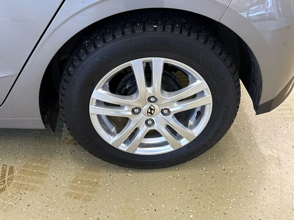 Hyundai i20 Hatchback 2021 Ruskea (beige)