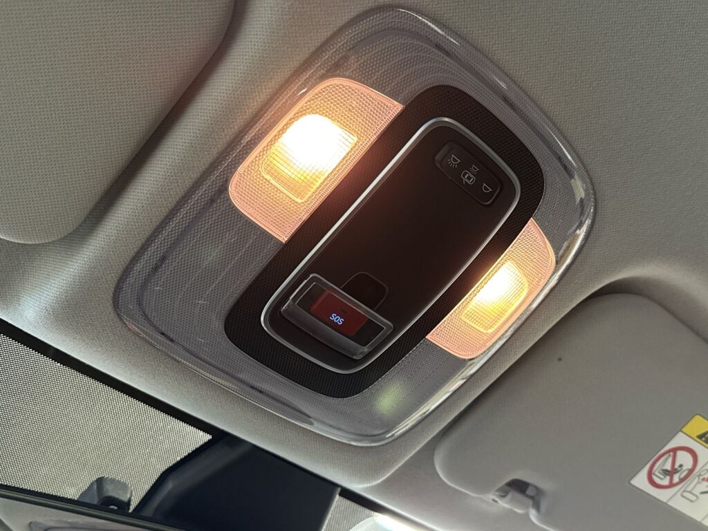 Hyundai i20 Hatchback 2021 Ruskea (beige)