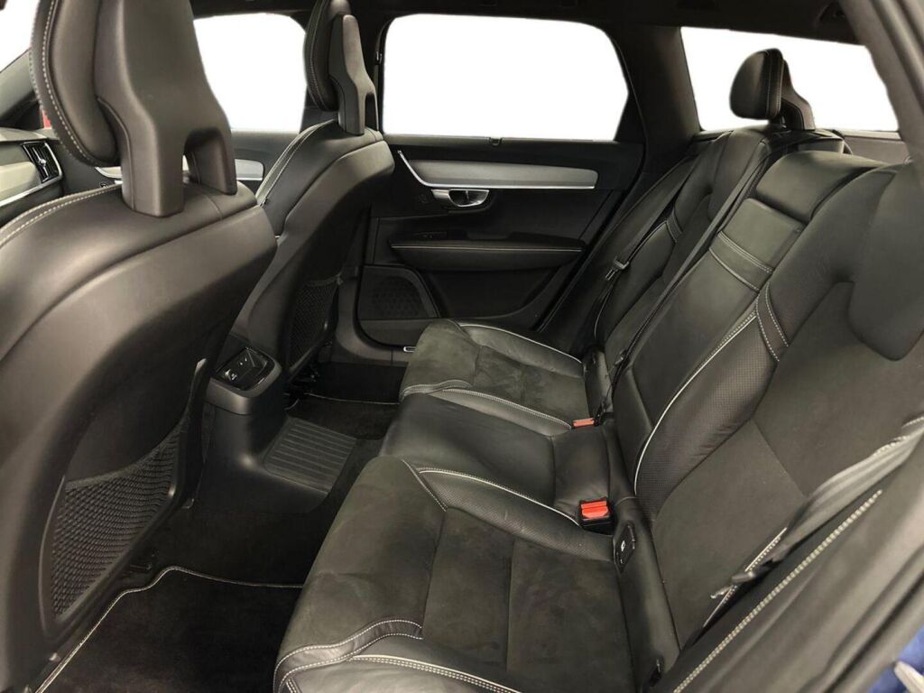 Volvo V90 2017 Sininen