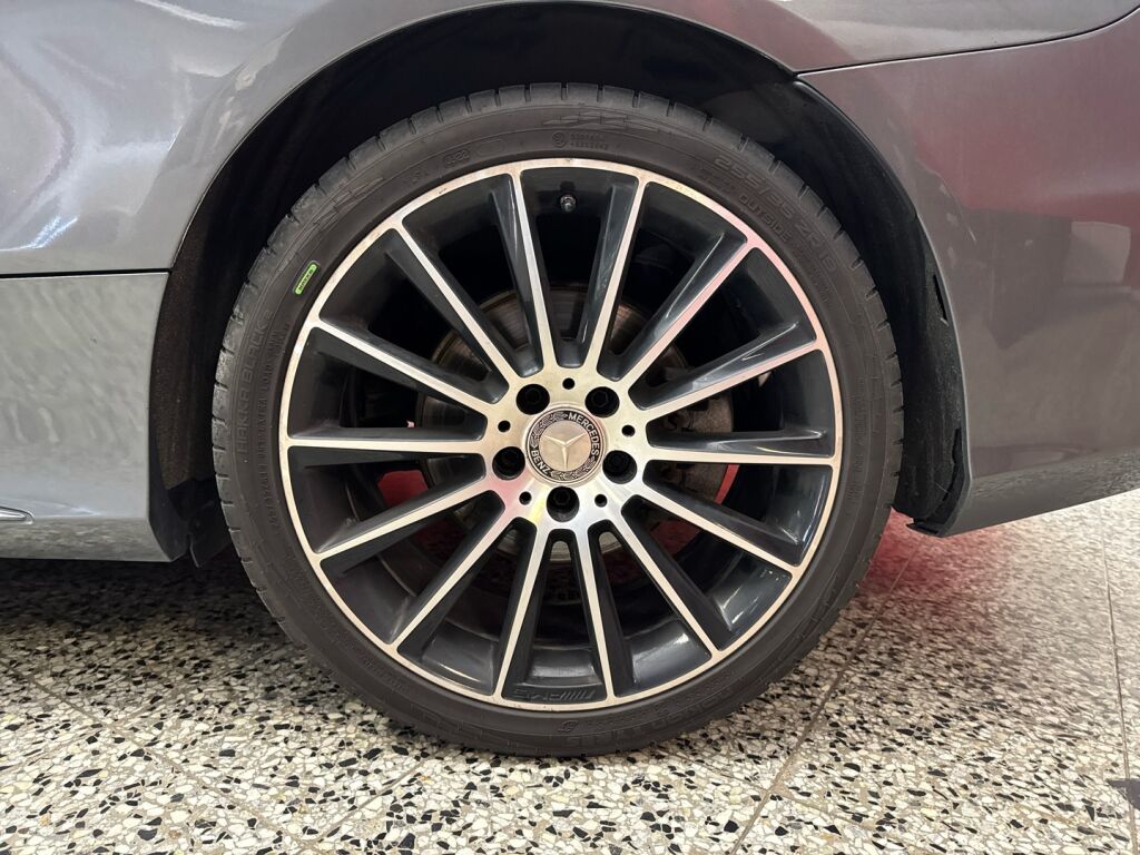 Mercedes-Benz C 2017 Harmaa