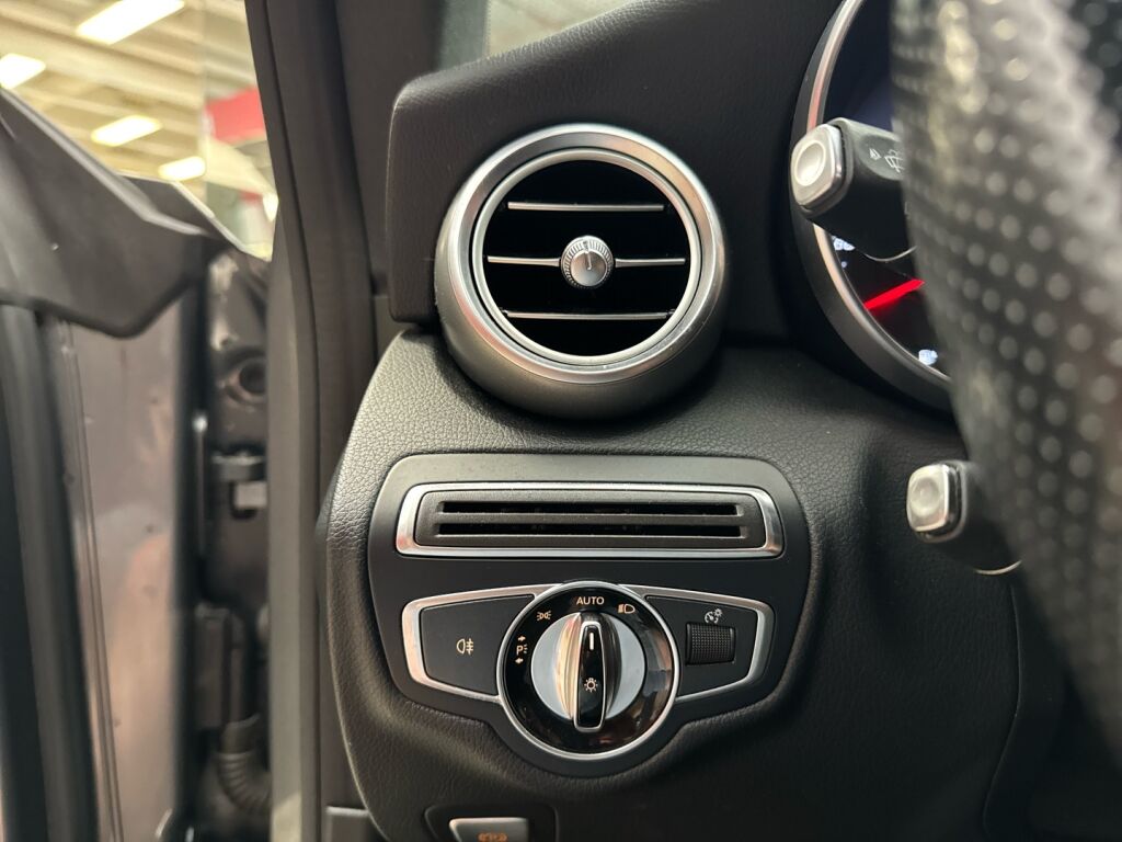 Mercedes-Benz C 2017 Harmaa