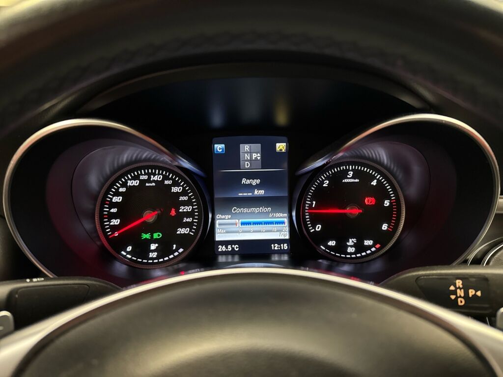 Mercedes-Benz C 2017 Harmaa