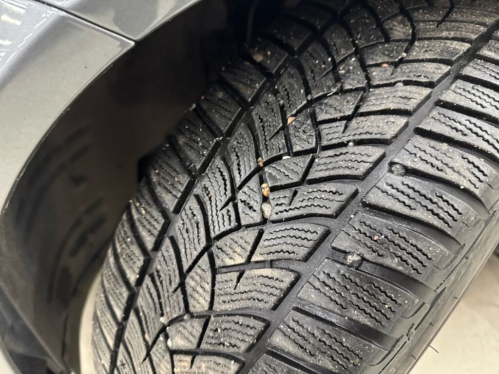 Mercedes-Benz C 2017 Harmaa