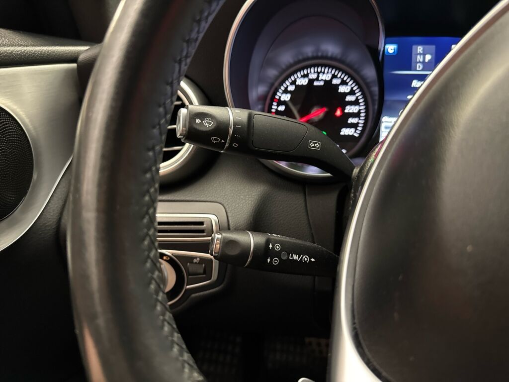 Mercedes-Benz C 2017 Harmaa