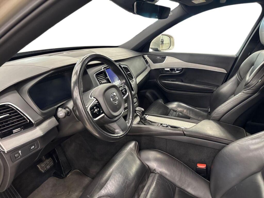 Volvo XC90 2015 Ruskea (beige)