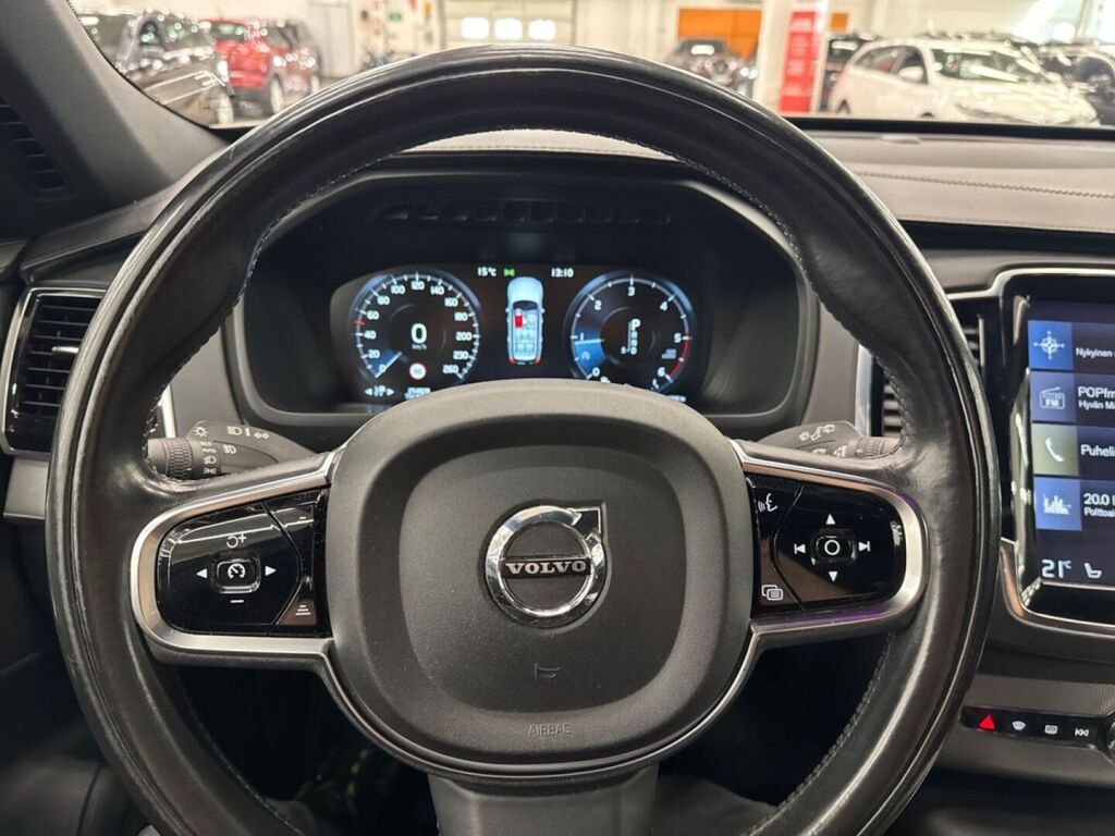 Volvo XC90 2015 Ruskea (beige)