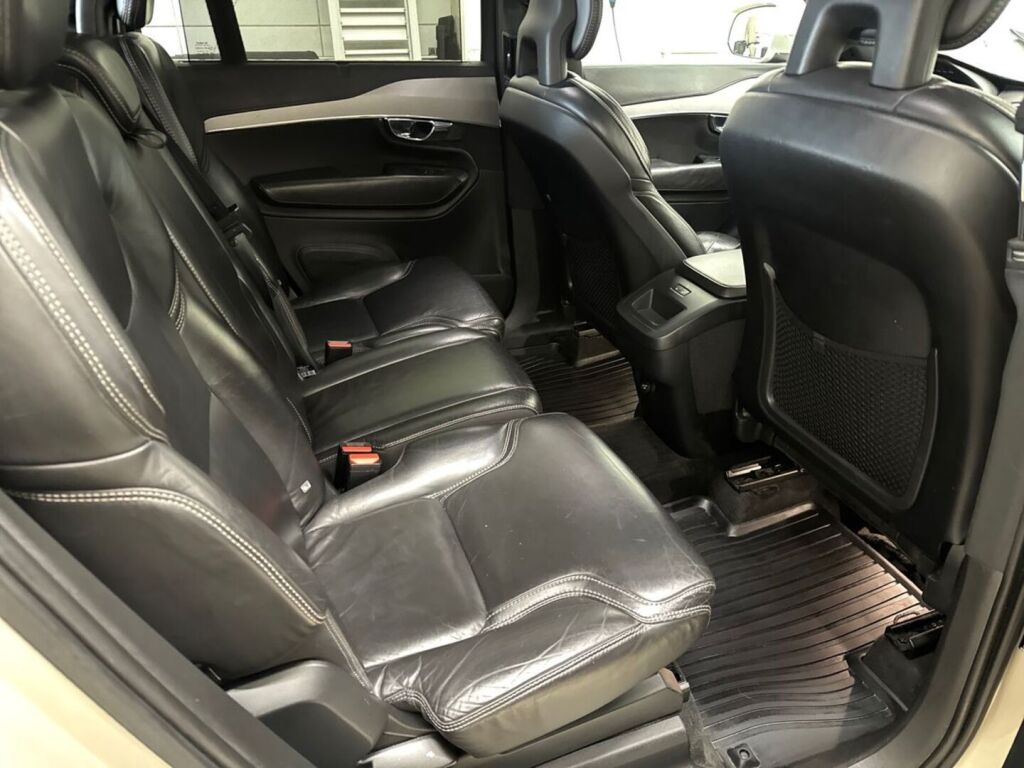 Volvo XC90 2015 Ruskea (beige)