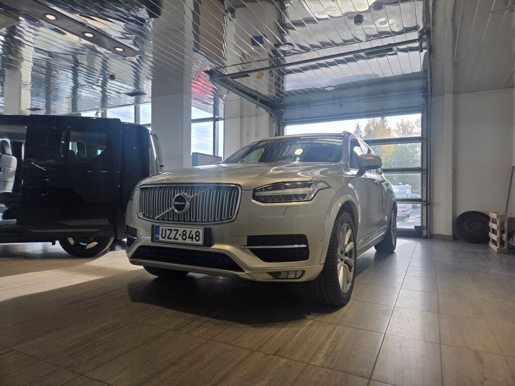 Volvo XC90 2015 Ruskea (beige)